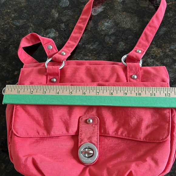 Baggallini Coral Colored Purse - Picture 11 of 14